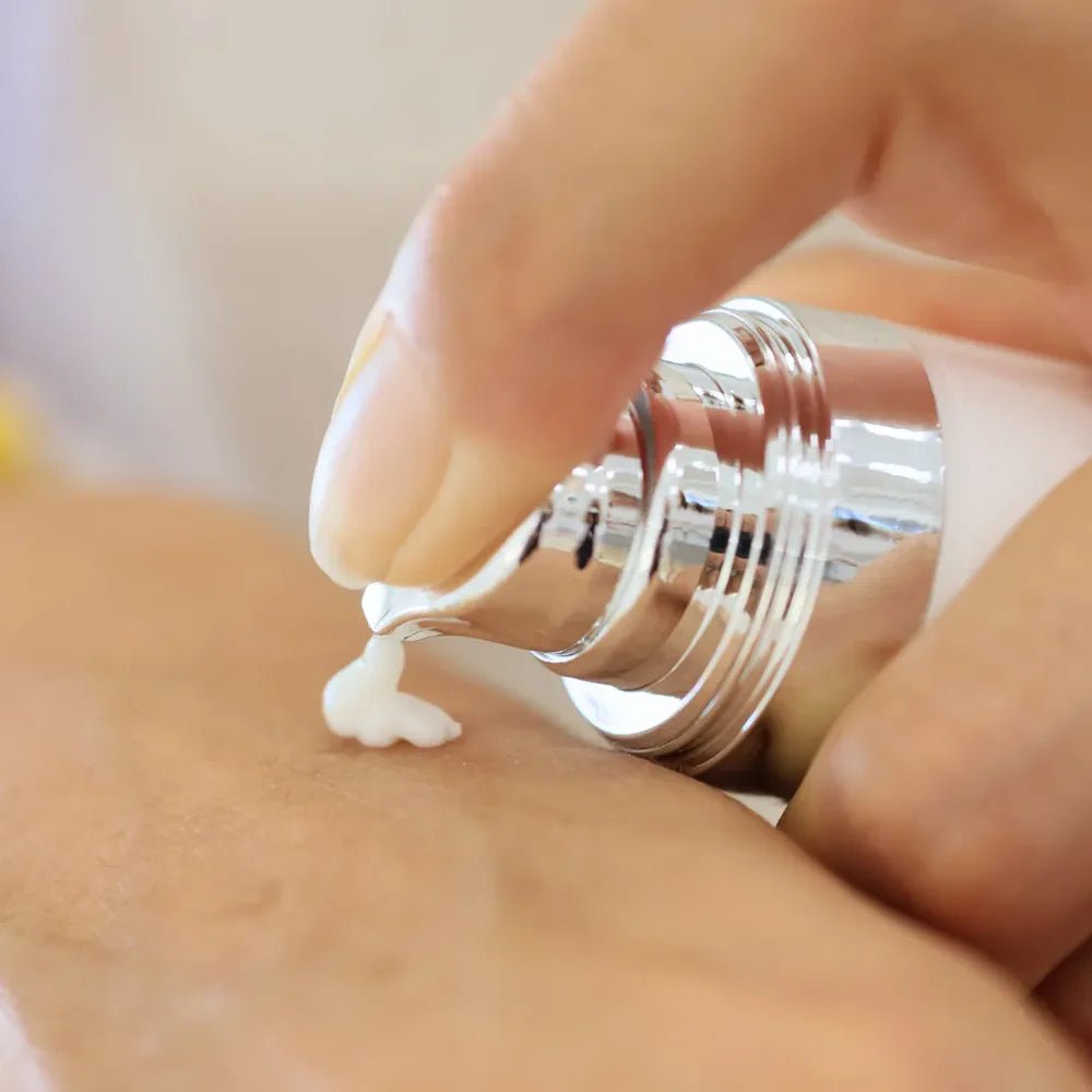 Soin Fondamental - Contour des Yeux - Origine Cosmétiques BeLux